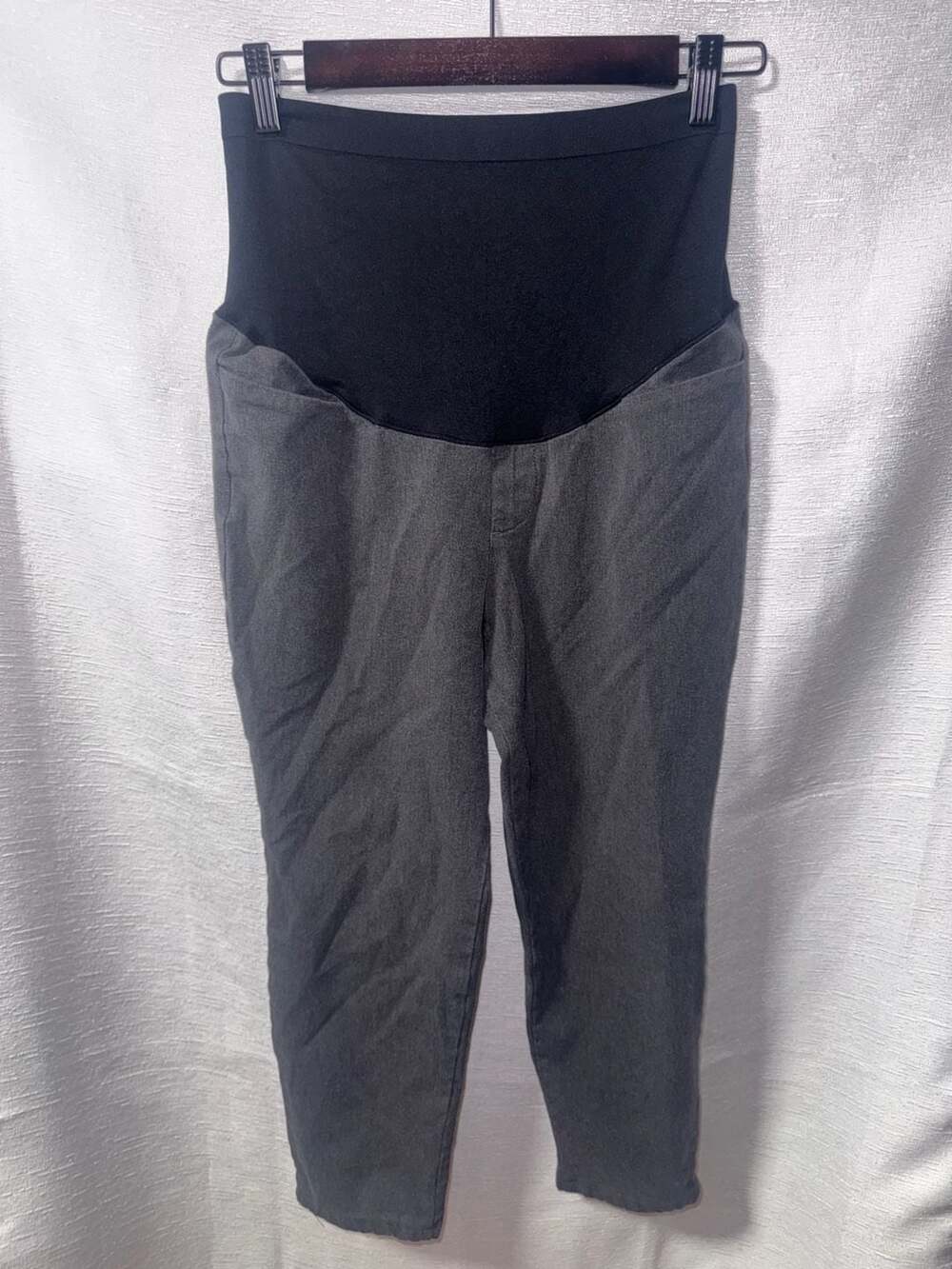 Old Navy Maternity Pixie Flare Full Panel Pants Gray Size 10